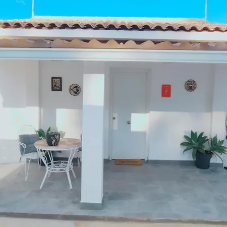 Casa Robles, Casa Con Piscina Y Barbacoa
