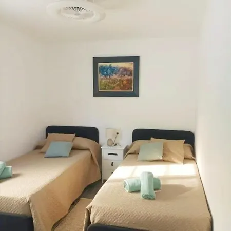 Casa Robles, Casa Con Piscina Y Barbacoa