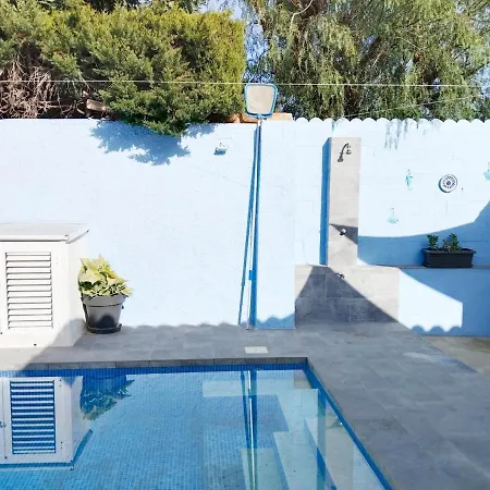 Casa Robles, Casa Con Piscina Y Barbacoa